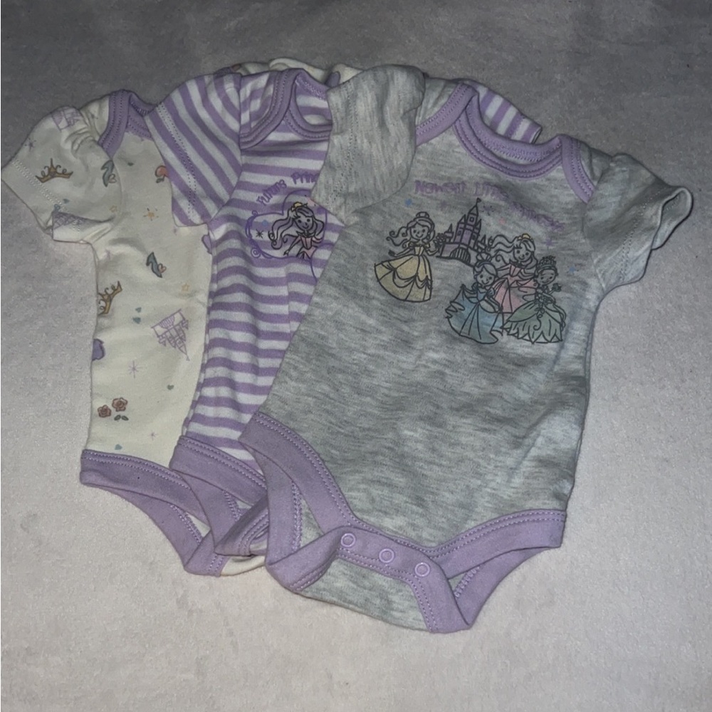 Newborn Disney short sleeve onesies
